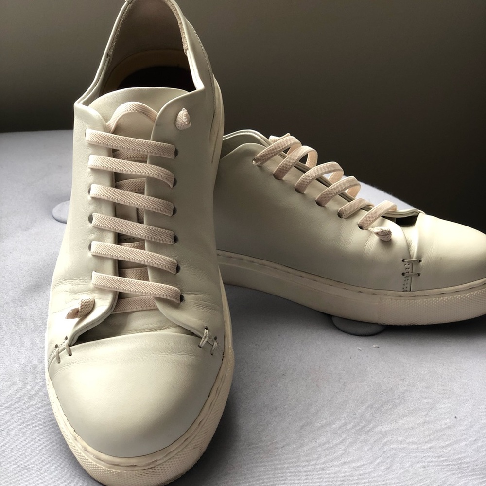 White Leather Sneakers in great condition!